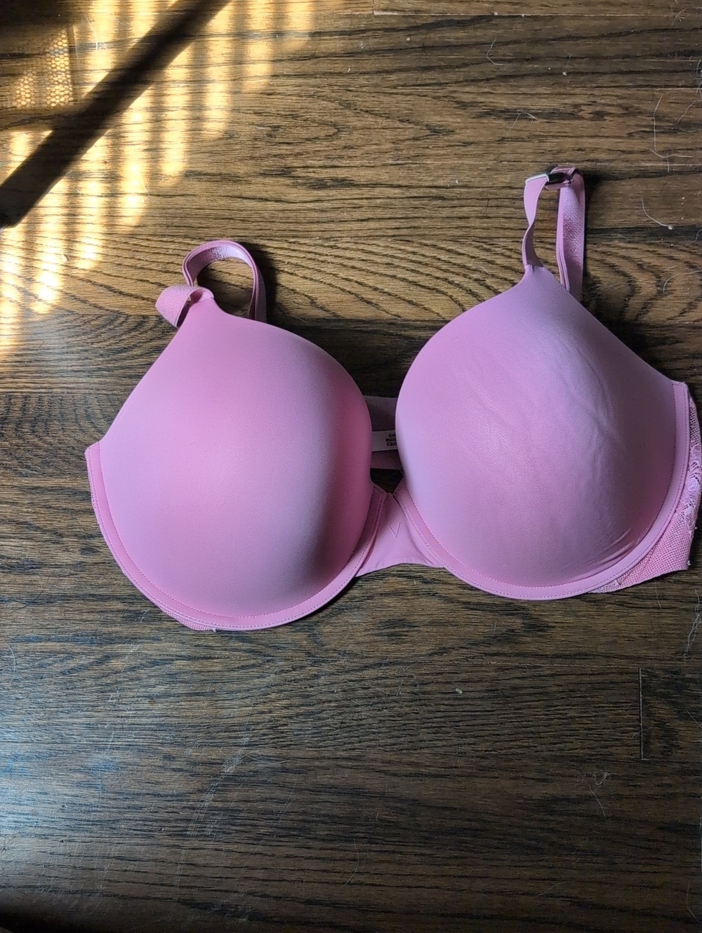 Victoria's Secret Pink Molded T-Shirt Bra